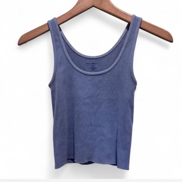 Cropped Tank Top - Picture 4 of 4